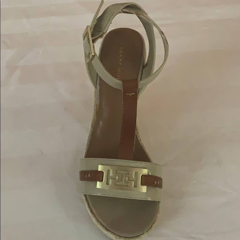 Beautiful Peep Toe espadrilles